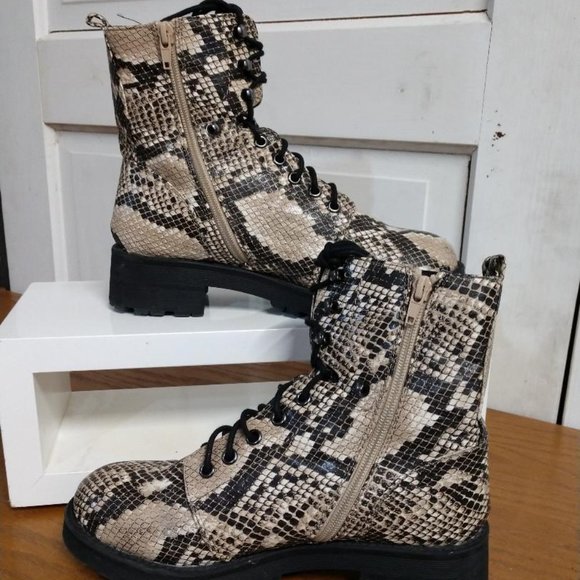 Buckle Mia Miki Snake Print Combat Boot - Women's Shoes in Snake Size 7-1/2 - Picture 2 of 6